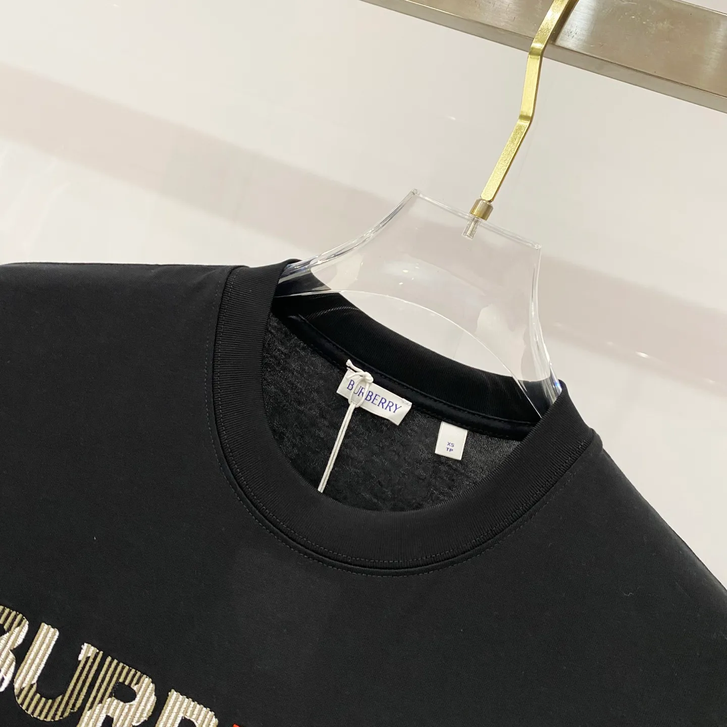 BURBERRY/ - 260 T 🪡LOGO Quality 100 ％ Versatile Size:XS-L :Black.White.Khaki